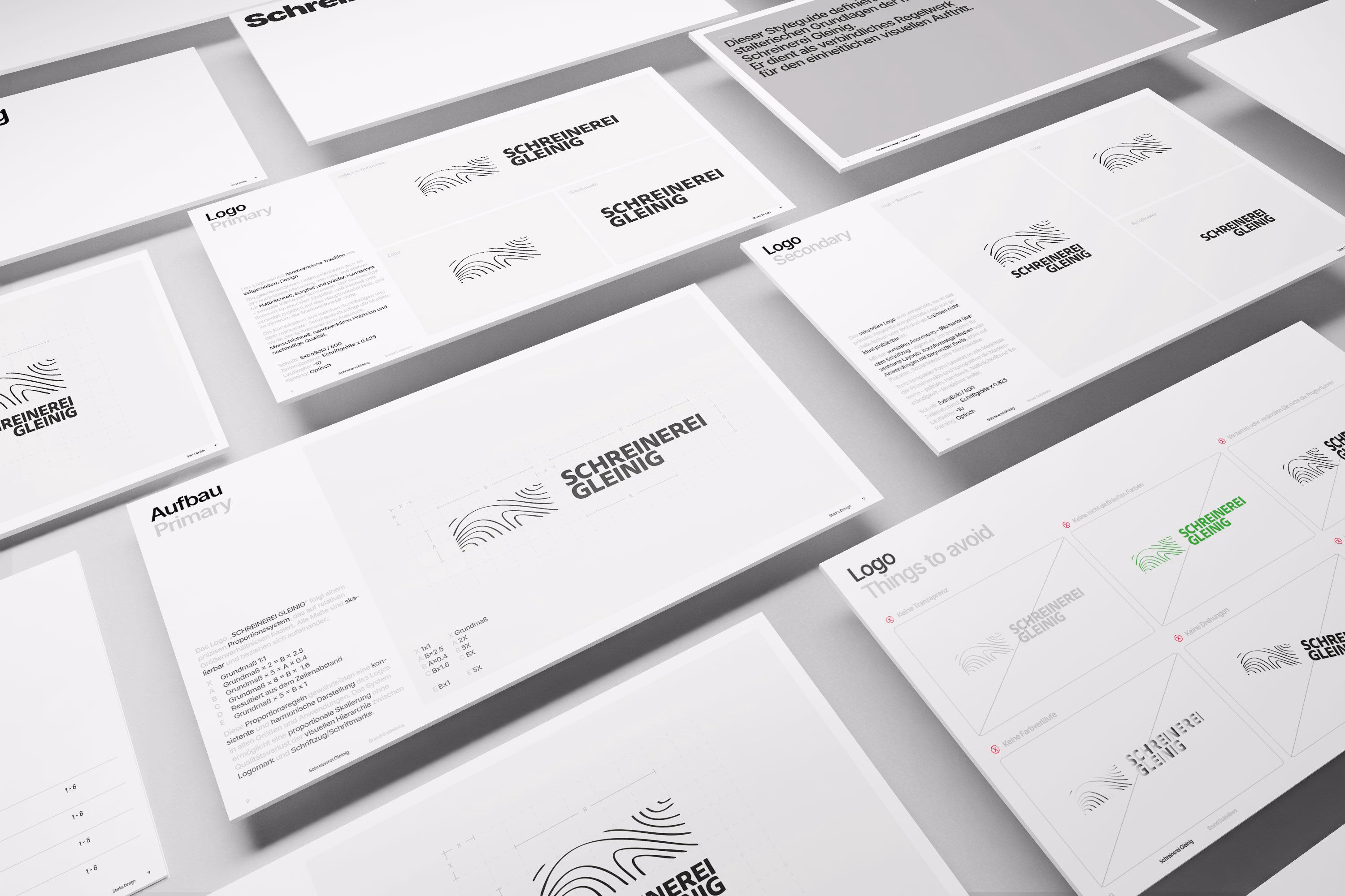 Brandbuch-Layouts der Schreinerei Gleinig mit Logovarianten und Aufbau-Regeln